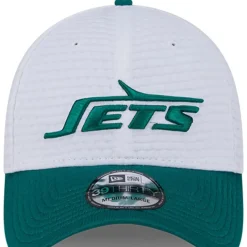 Flex^New York Jets Men's New Era White/Green 2024 NFL Training Camp 39THIRTY Flex Hat
